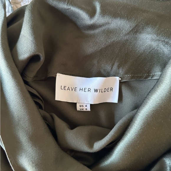 Leave Her Wilder Ricky Gown | Khaki | US 4 - Picture 9 of 10
